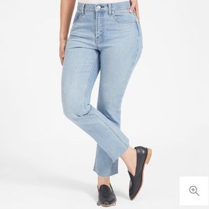 Everlane High Rise Kick Crop - 33